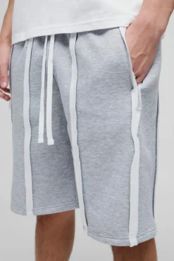 Oversized Exposed Seam Short