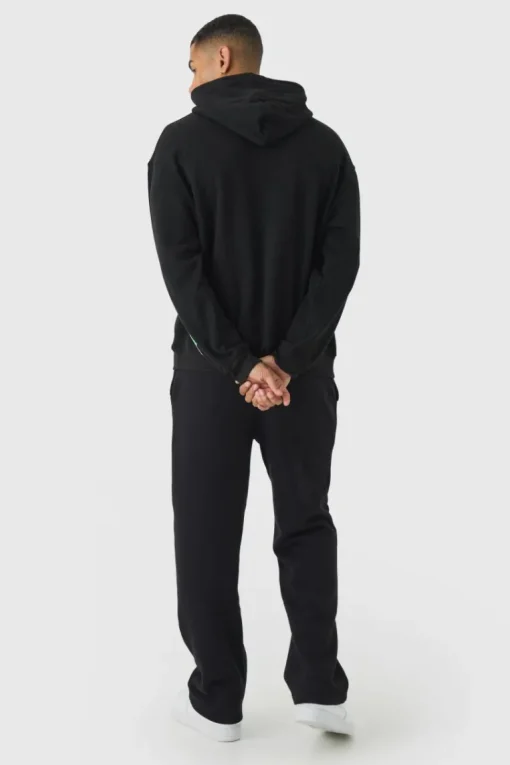 Oversized Lip Graffiti Graphic Hoodie