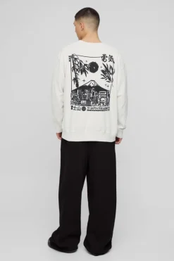 Oversized Volcano Graphic Washed Sweatshirt