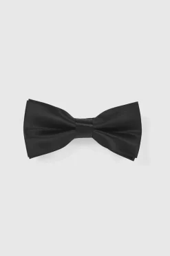 Plain Bow Tie