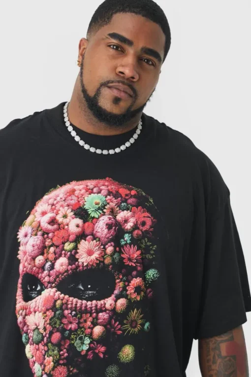Plus Oversized Floral Mask T-shirt
