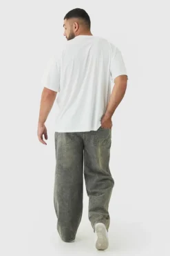 Plus Relaxed Fit Jeans