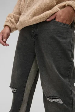 Plus Relaxed Rigid Flare Knee Rip Jeans