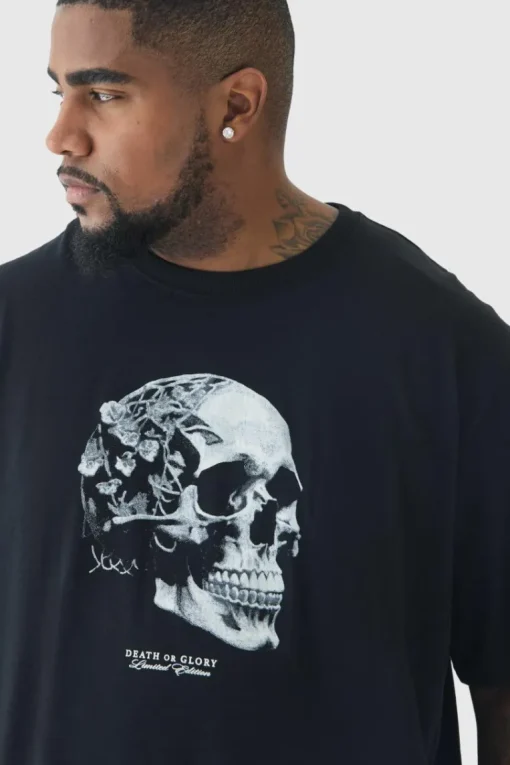 Plus Skull Print T-shirt In Black