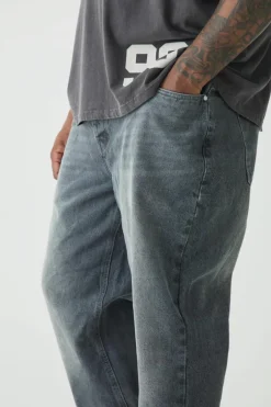 Plus Straight Rigid Jeans