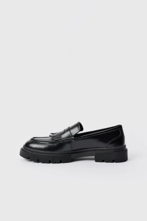 Pu Chunky Sole Tassel Loafer In Black