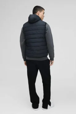 Quilted Zip Through Hooded Gilet In Black