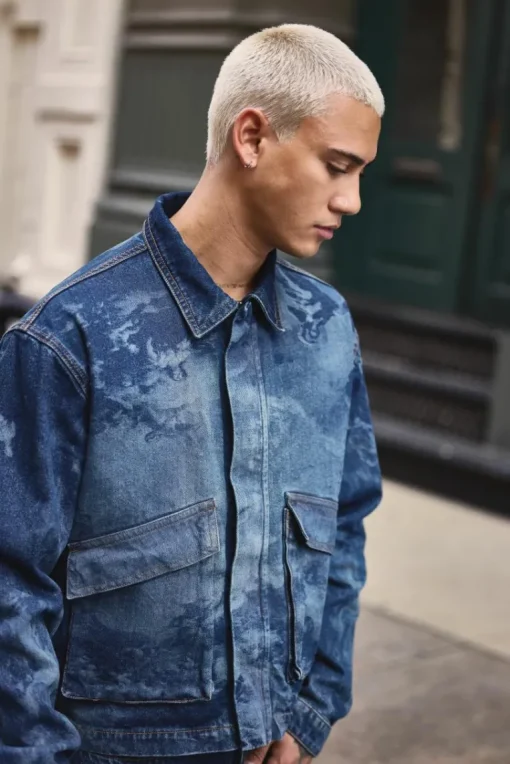 Relaxed Cropped Renaissance Laser Print Denim Jacket