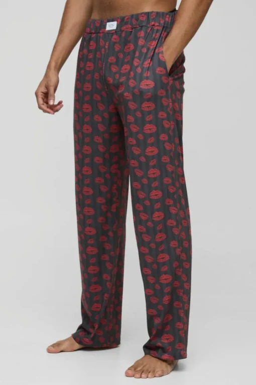 Relaxed Lips Lounge Joggers