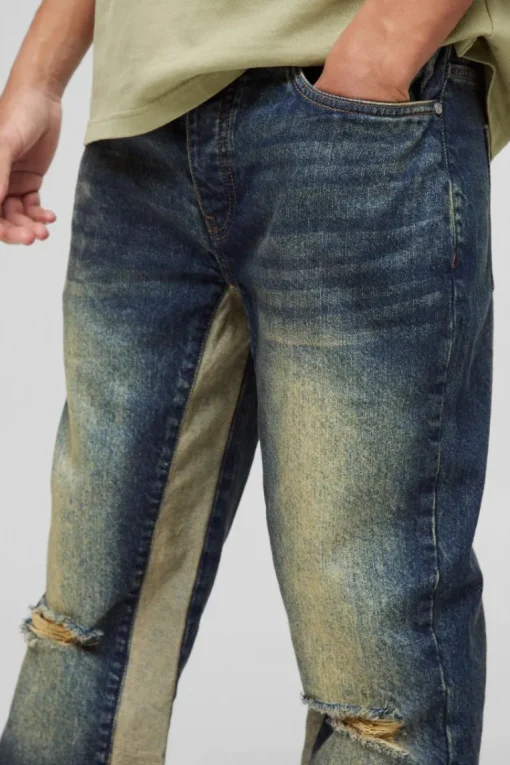 Relaxed Rigid Flare Knee Ripped Denim Jeans