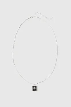 Silver Pendant Necklace