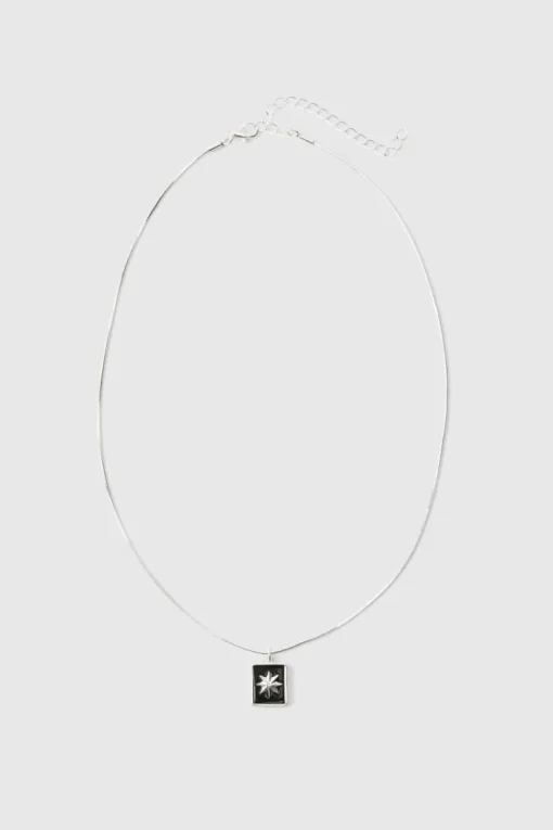 Silver Pendant Necklace
