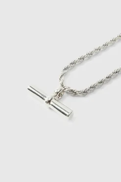 T Bar Pendant Necklace In Silver