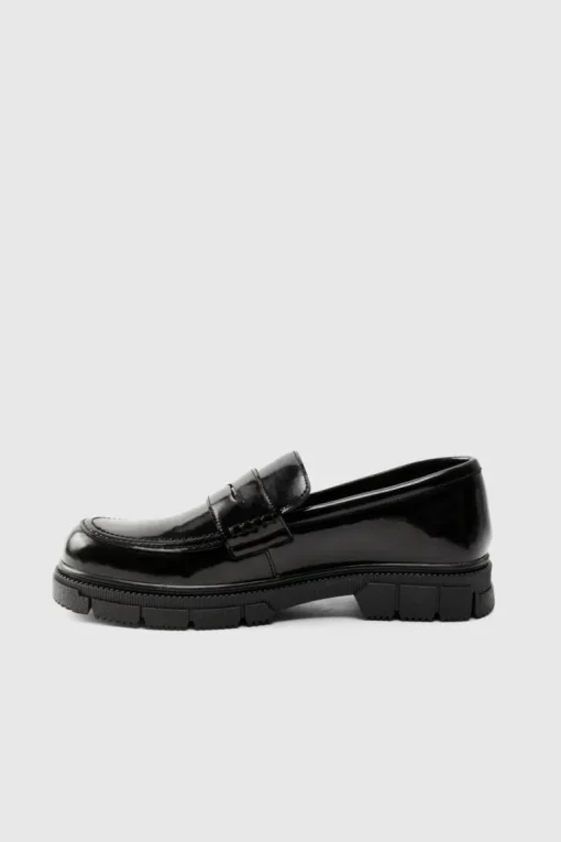 Track Sole Loafer