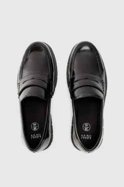 Track Sole Loafer